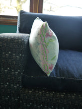 Load image into Gallery viewer, Floral Couch Pillow