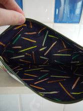 Load image into Gallery viewer, Cactus Print Zippered Pouch