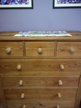 Load image into Gallery viewer, Bright leaf and Feather Print Table Runner