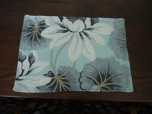 Load image into Gallery viewer, Large Floral Fabric Placemats