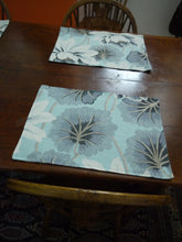 Load image into Gallery viewer, Large Floral Fabric Placemats
