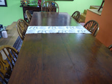 Load image into Gallery viewer, Cactus Print Table Runner