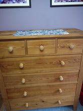 Load image into Gallery viewer, Bright leaf and Feather Print Table Runner