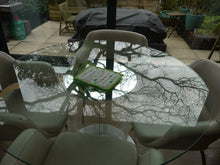 Load image into Gallery viewer, Triangle print Pot holder