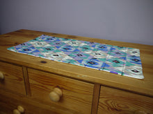 Load image into Gallery viewer, Bright leaf and Feather Print Table Runner