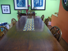 Load image into Gallery viewer, Banana Print Table runners
