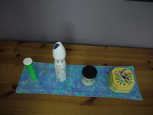 Load image into Gallery viewer, Blue Marble Table Runner