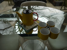 Load image into Gallery viewer, Yellow Floral Pot Holder with Grey Trim