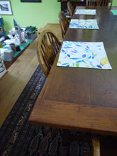 Load image into Gallery viewer, Bright Floral Rectangle Fabric Placemats