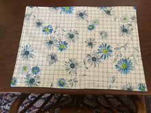 Load image into Gallery viewer, Mix and Match Rectangle Large Fabric Placemats