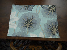 Load image into Gallery viewer, Large Floral Fabric Placemats