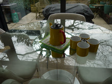 Load image into Gallery viewer, Triangle print Pot holder