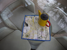 Load image into Gallery viewer, Yellow Floral Print Trivet with Blue Trim