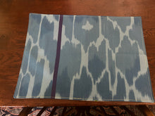 Load image into Gallery viewer, Mix and Match Rectangle Large Fabric Placemats