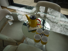 Load image into Gallery viewer, Yellow Floral Pot Holder with Grey Trim