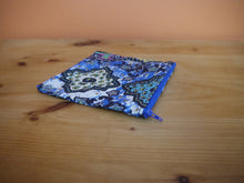 Load image into Gallery viewer, Geometric Design Zippered pouches.