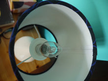 Load image into Gallery viewer, Blue line circles 15 cm Drum Lampshade