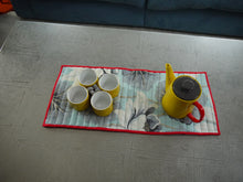 Load image into Gallery viewer, Floral Trivet with Red Trim