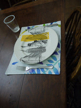 Load image into Gallery viewer, Bright Floral Rectangle Fabric Placemats