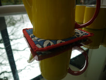 Load image into Gallery viewer, White Floal Pot Holders with Trim