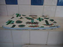 Load image into Gallery viewer, Cactus Print Zippered Pouch