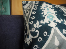 Load image into Gallery viewer, Geometric Floral Print Couch Pillow Cover