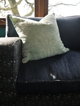 Load image into Gallery viewer, Blue Floral Couch Pillow Cover