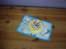 Load image into Gallery viewer, White and Grey Floral Pot Holder with Blue Trim