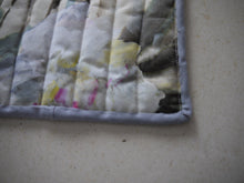 Load image into Gallery viewer, Yellow Floral Pot Holder with Grey Trim