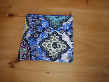 Load image into Gallery viewer, Geometric Design Zippered pouches.