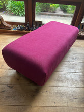 Load image into Gallery viewer, Red Linnen Stool