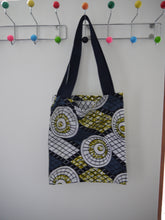 Load image into Gallery viewer, Geometic Canvas Tote
