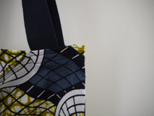 Load image into Gallery viewer, Geometic Canvas Tote