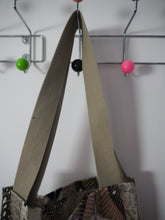 Load image into Gallery viewer, Feather Canvas Tote Bag