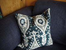 Load image into Gallery viewer, Geometric Floral Print Couch Pillow Cover
