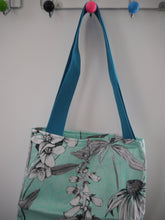 Load image into Gallery viewer, Floral Print Canvas bag with Zippered pouch
